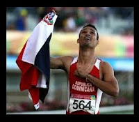 Luguelin Santos pone en alto la bandera dominicana, gana en los panamericanos medalla de oro
