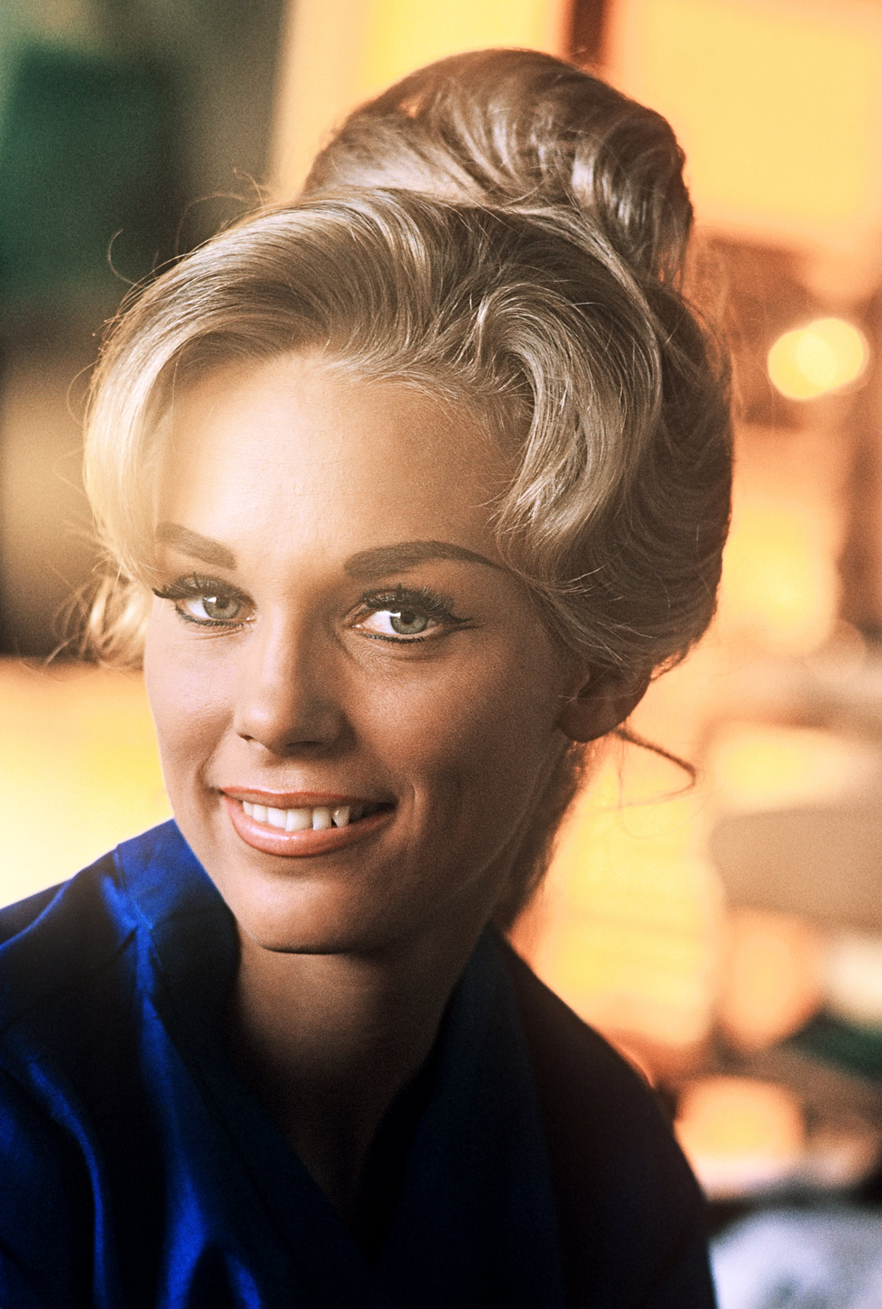 мейсон конни модель. страсть и птицы. конни крески в молодости. мейсон конни 1963. остров соблазна конни мейсон.