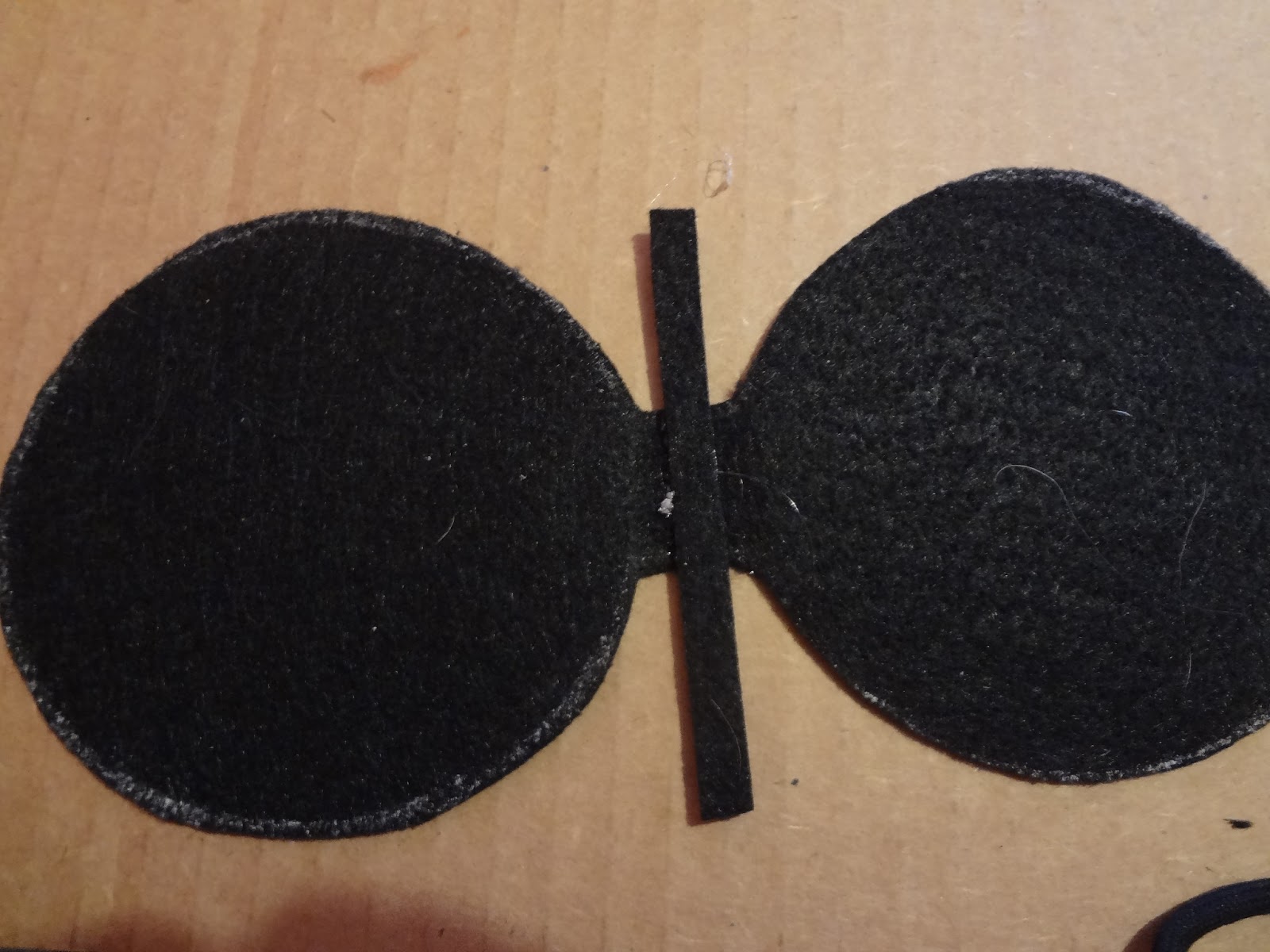 the-busy-broad-diy-mens-mickey-ears-out-of-a-baseball-cap