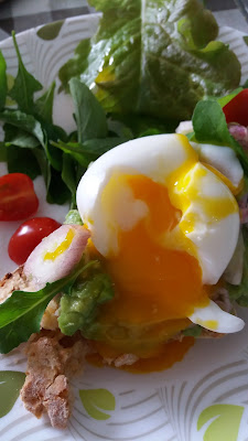 Tartines avocat et œuf mollet ;Tartines avocat et œuf mollet