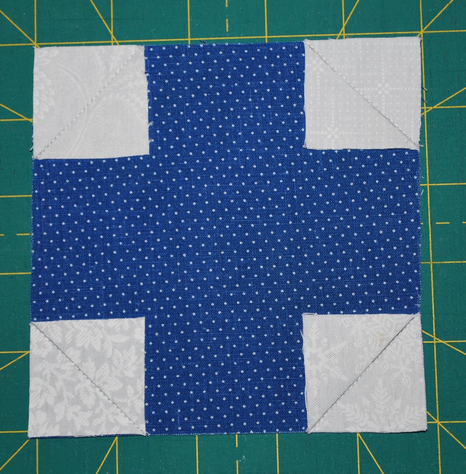 Double Nickel Quilts Nickel Snowballs quilt