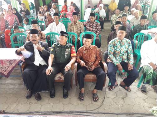 Pengajian Akbar : Tingkatkan Iman Dan Ketaqwaan Warga Newung Pengajian Akbar : Tingkatkan Iman Dan Ketaqwaan Warga Newung