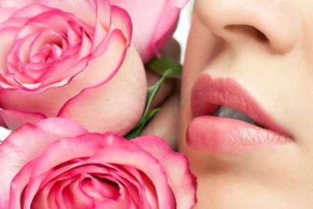 Some Easy Tips To Get Natural Pink Lips