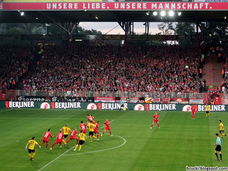 Fussball Soccer Calcio Co Union Berlin Dynamo Dresden 2 2 0 1