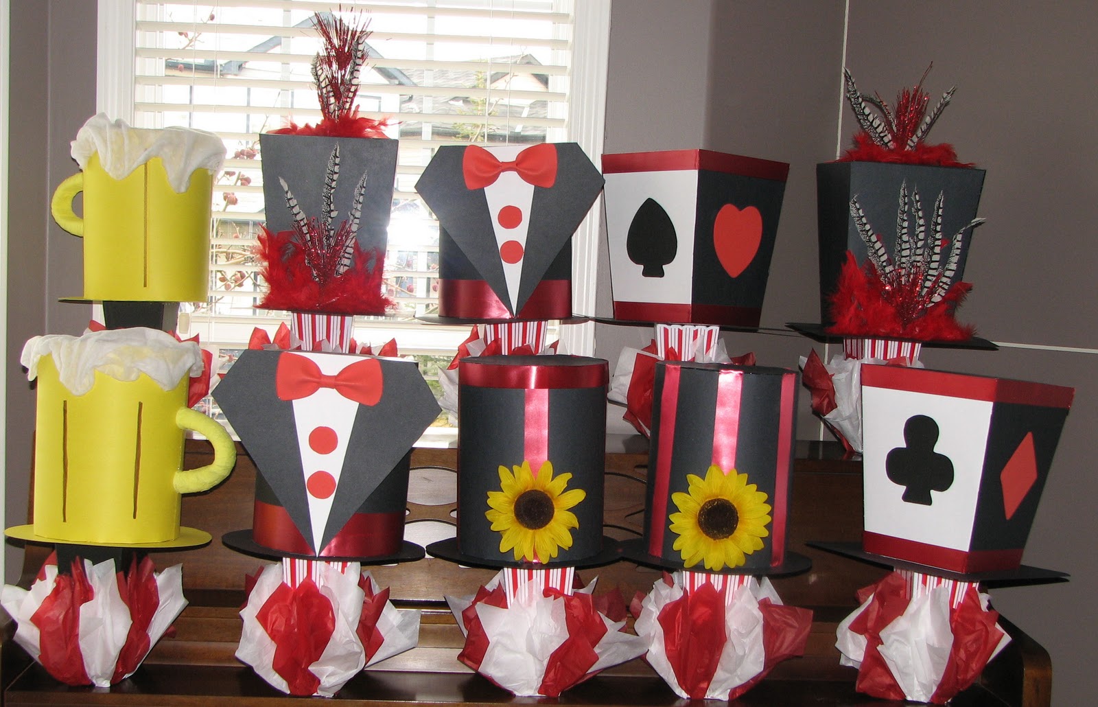 utopia-party-decor-crazy-hat-party-decor