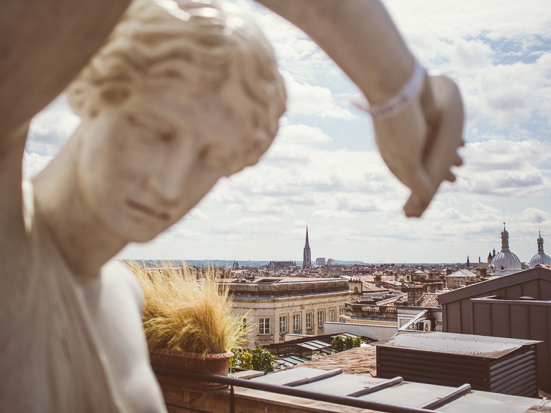 Grand Hotel de Bordeaux Mademoiselle Robot