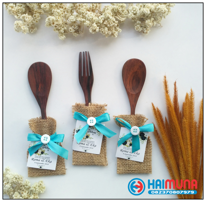 Informasi tentang Souvenir Pernikahan Murah Dan Bermanfaat Hangat