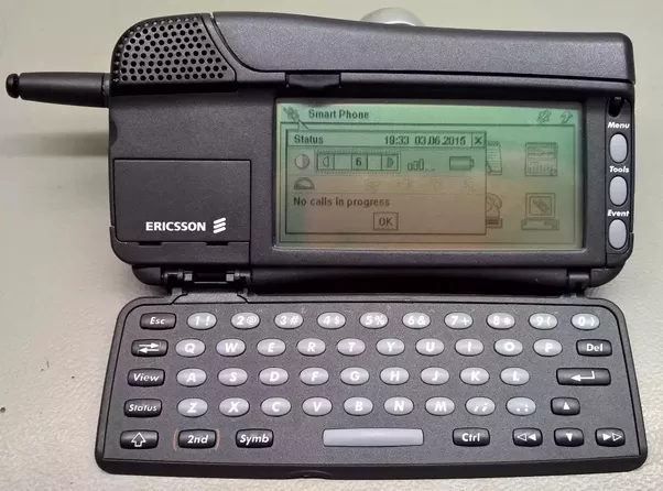 Komar Chucky: Sejarah Smartphone