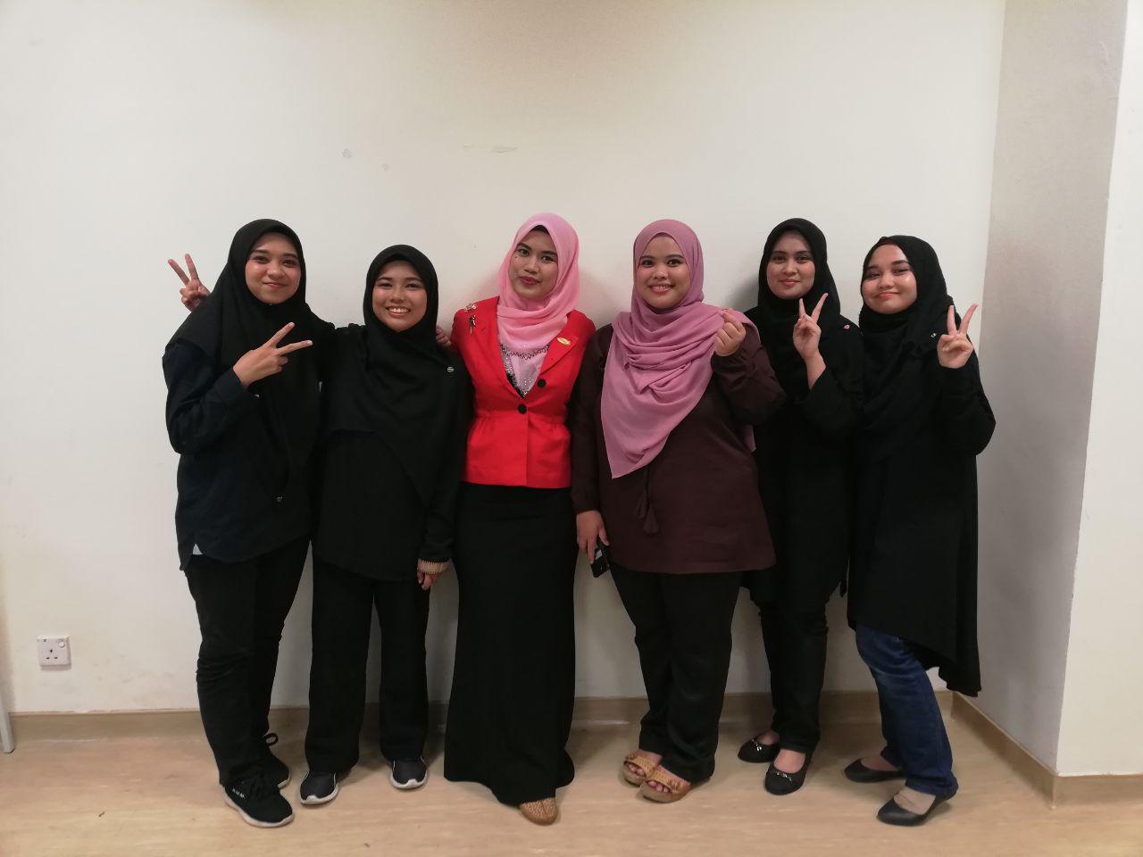 Unleash your inner glow Grooming & Makeup Lesson UiTM Puncak Alam