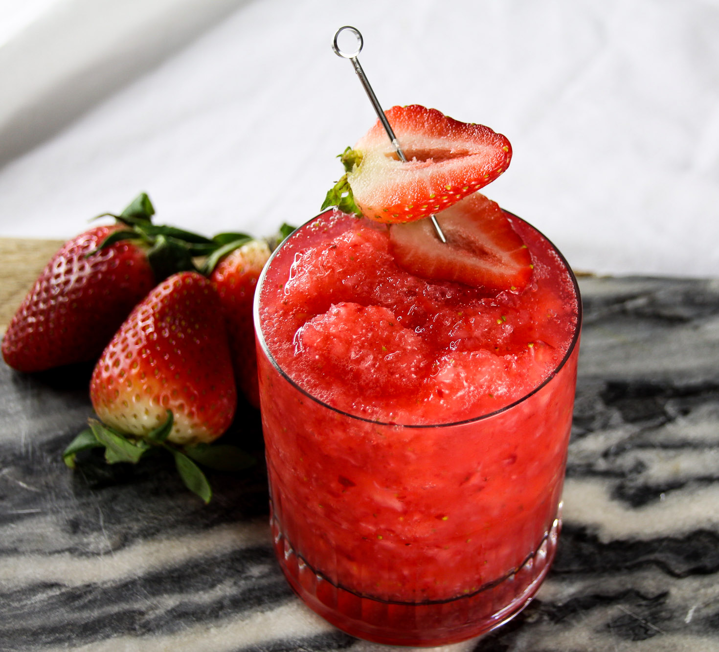 Strawberry Moonshine Slush Reviewz & Newz