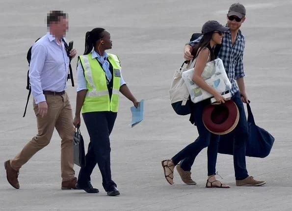 Prince Harry of England and his girlfriend Meghan Markle went to Africa for African safari and Meghan's 36th birthday