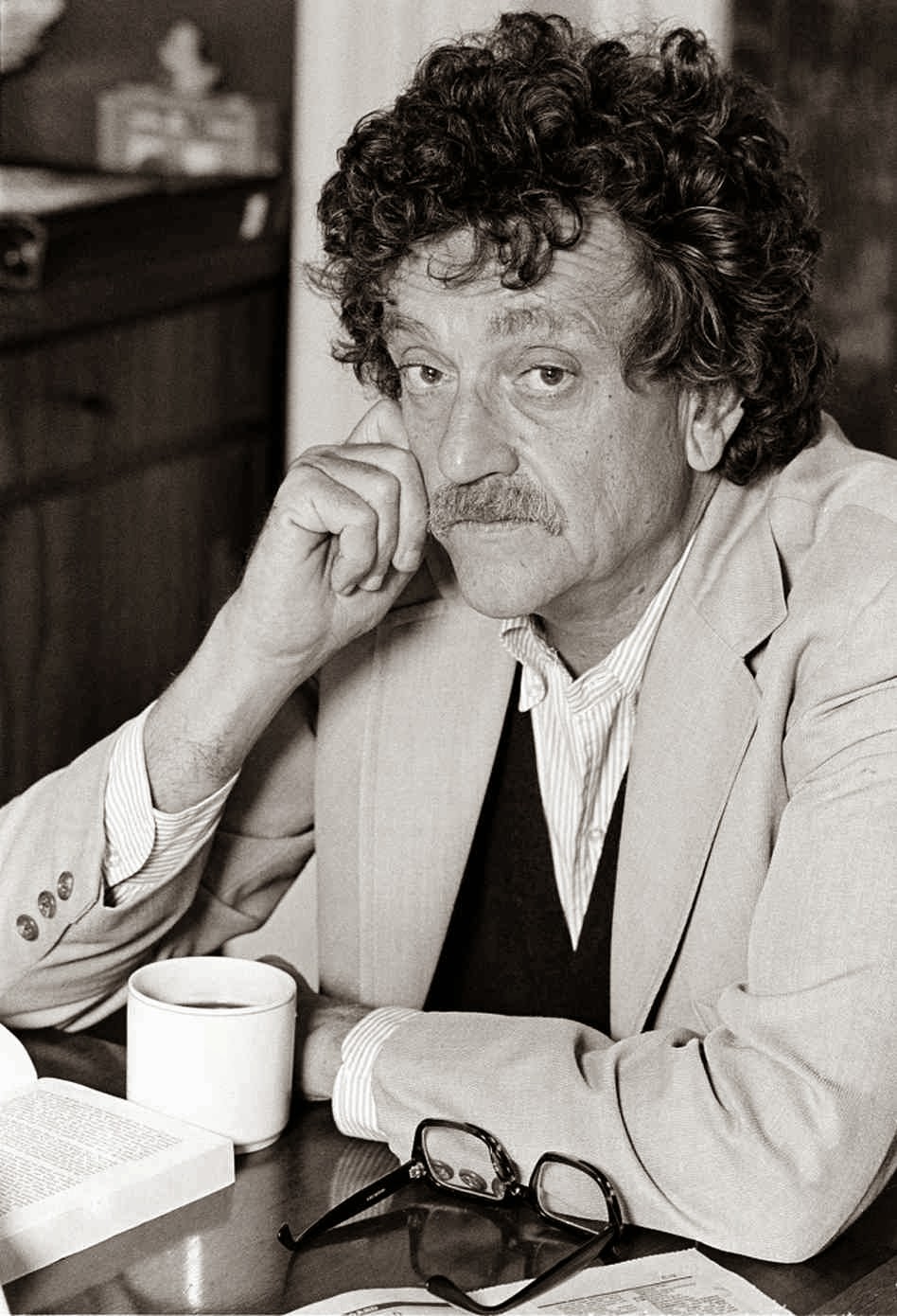 Am Meer ist es wärmer KurzgeschichtenIntermezzo Kurt Vonnegut