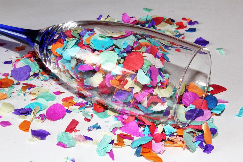 Aktivierungen Soziale Betreuung Konfetti Becher Fur Karneval