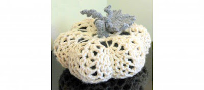 free Crochet patterns for Halloween Pumpkins!