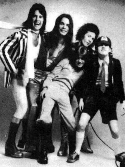 ROCK 70S Classicos Do Rock Anos 70: AC/DC 1973-1974 - com primeiro ...