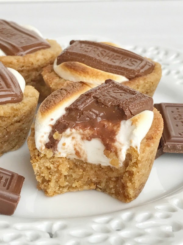 S'Mores Cookie Cups Recipe S'Mores Cookie Cups Recipe