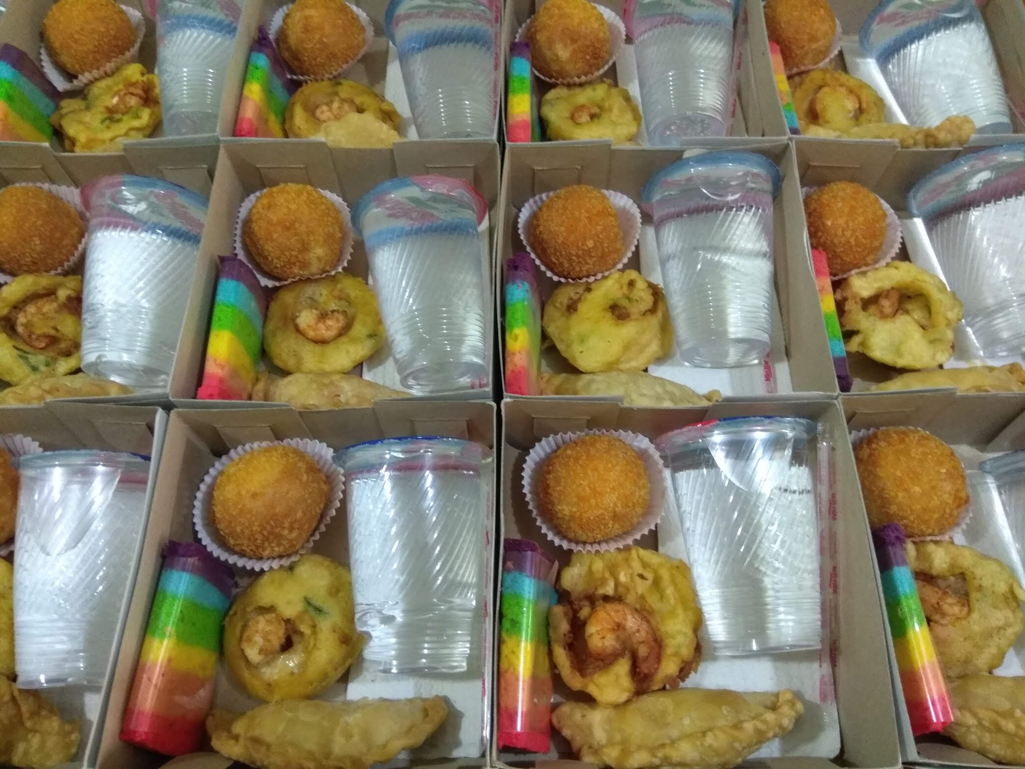 Foto Aneka Snack Box - Catering Warung Q-Neng