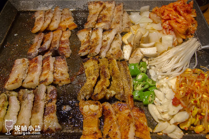 【東區美食】娘子韓食。八色豬五花韓式烤肉好生火