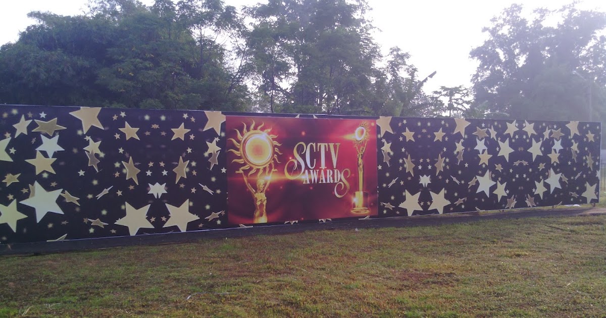  Dekorasi panggung set backdroop Karnaval SCTV Road Show 
