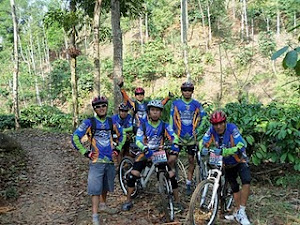 Ikut Sepeda wisata Sejawat.com di Rembangan-Jember