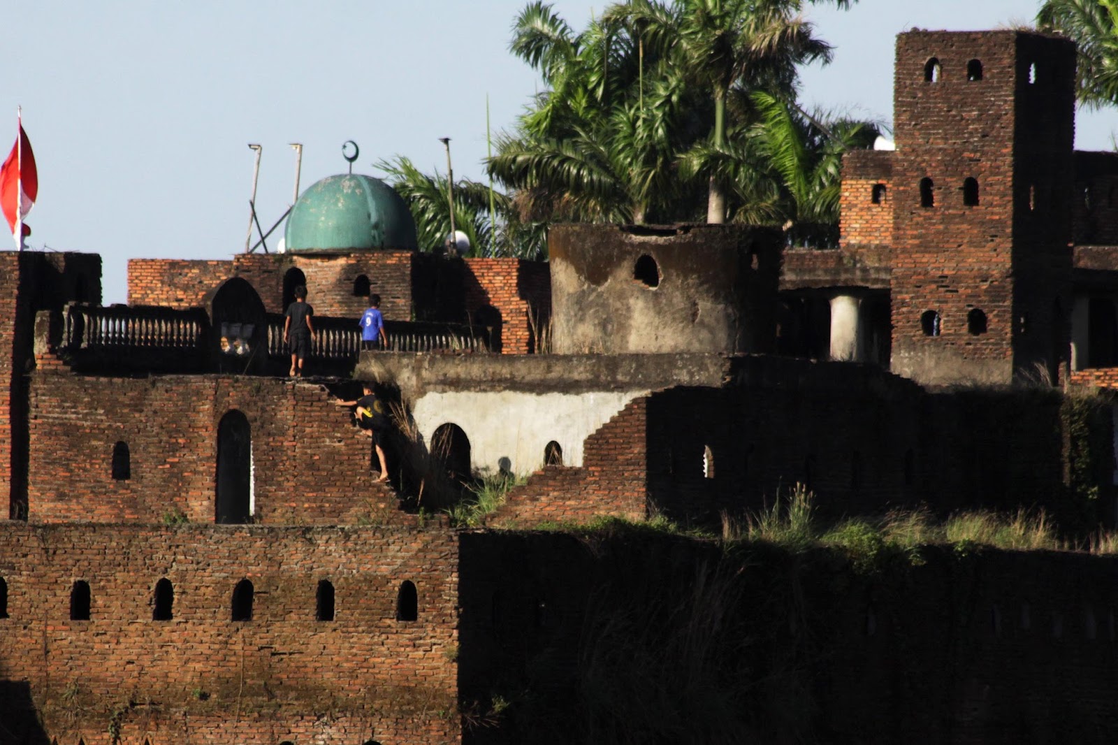 Penjelasan Dan Silsilah Terbentuknya Masjid Pintu Seribu Tangerang
