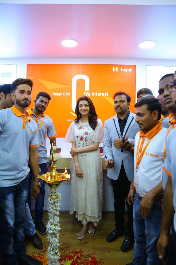 Kajal Aggarwal at Happi Mobiles Launch