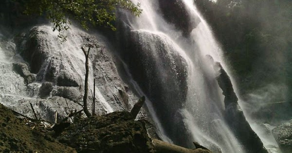 Curug Caweni Sukabumi yang Melegenda - wisatajabar.com
