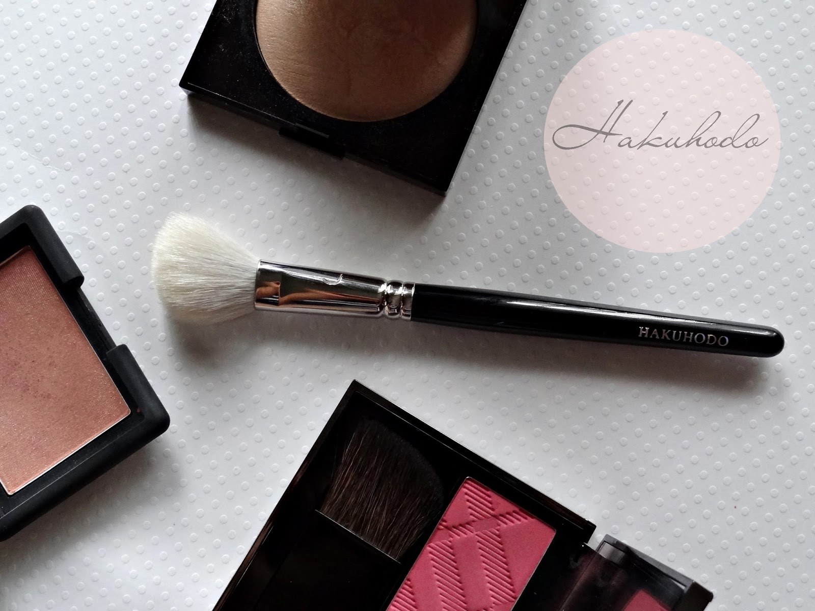 Makeup, Beauty and More Hakuhodo J511 Angled Highlighter Brush