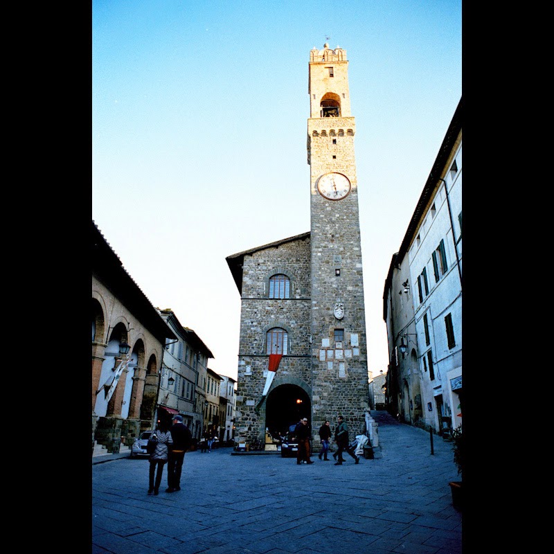 Montalcino, Siena Sciami - Montalcino, Siena