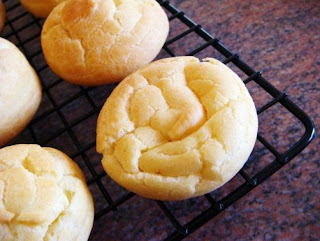 analisis penyebab kegagalan dalam proses pembuatan kue sus atau choux pastry analisis penyebab kegagalan dalam proses pembuatan kue sus atau choux pastry