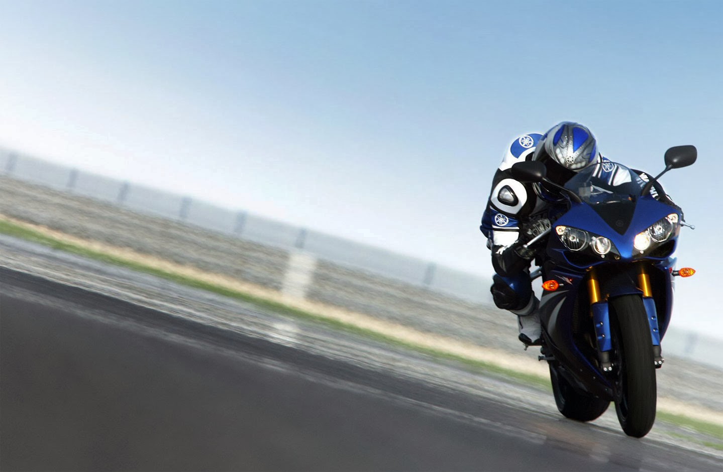 cool yamaha motorcycles