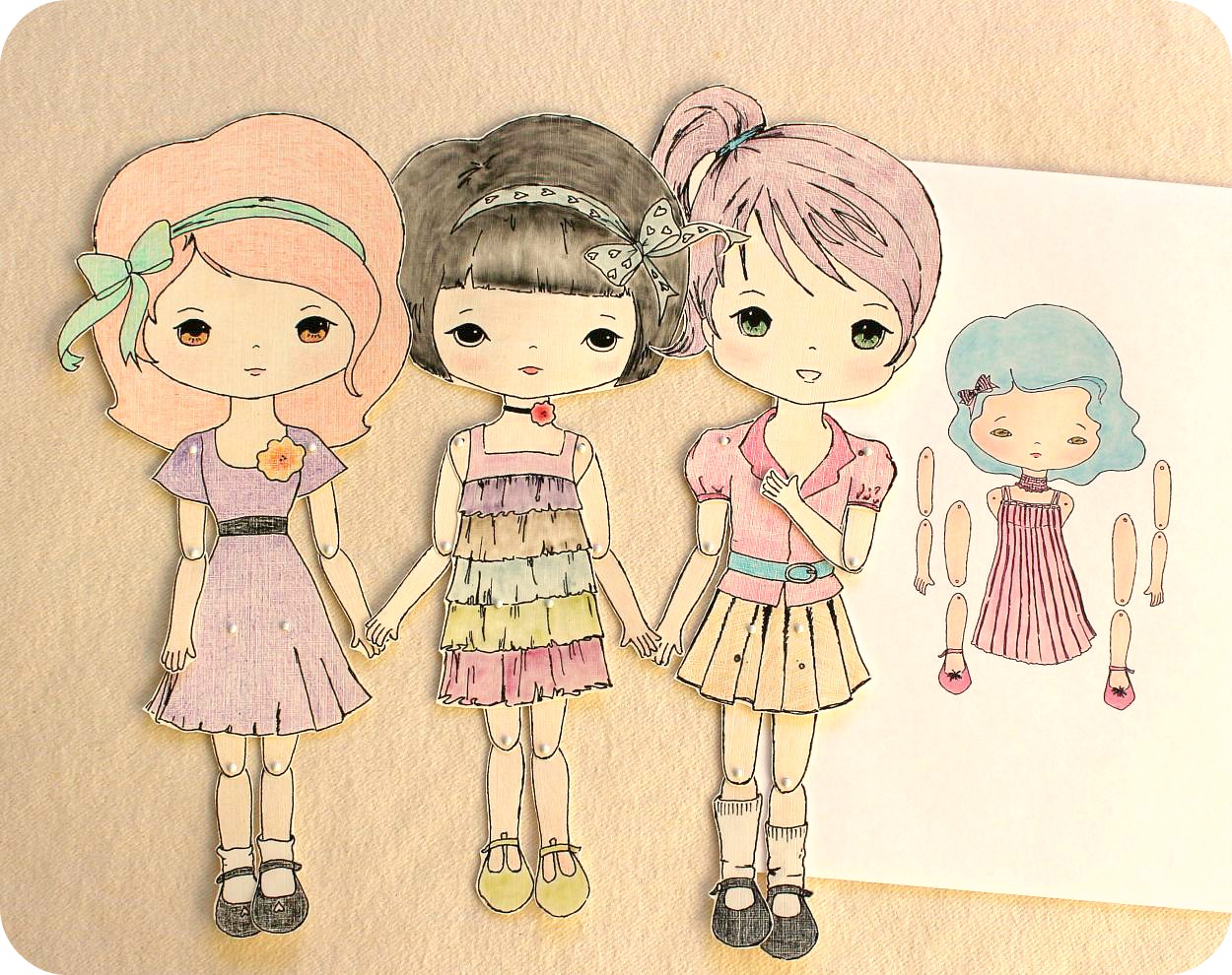 free-paper-doll-download-and-the-mini-moppets