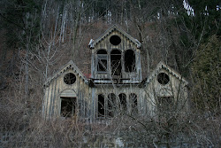haunted creepy woods houses spooky abandoned mansion scary crypt night film side lost halloween buildings places short dr films cold