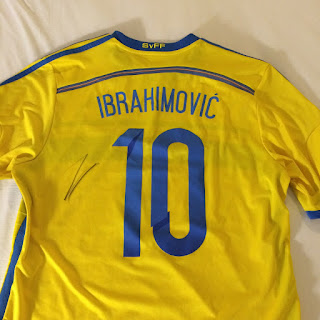 Zlatan signed a "Z" on the shirt