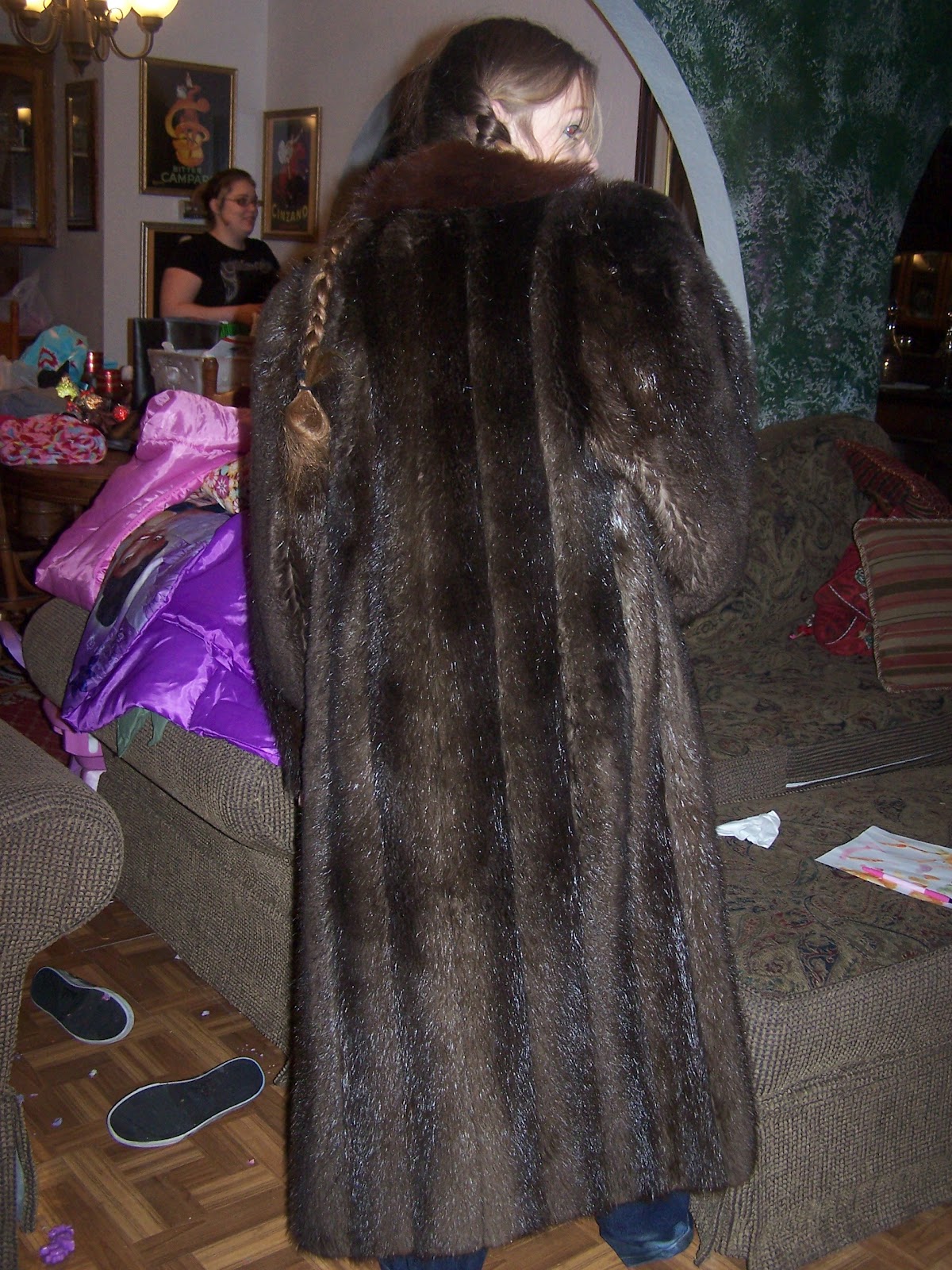 fur tie coat