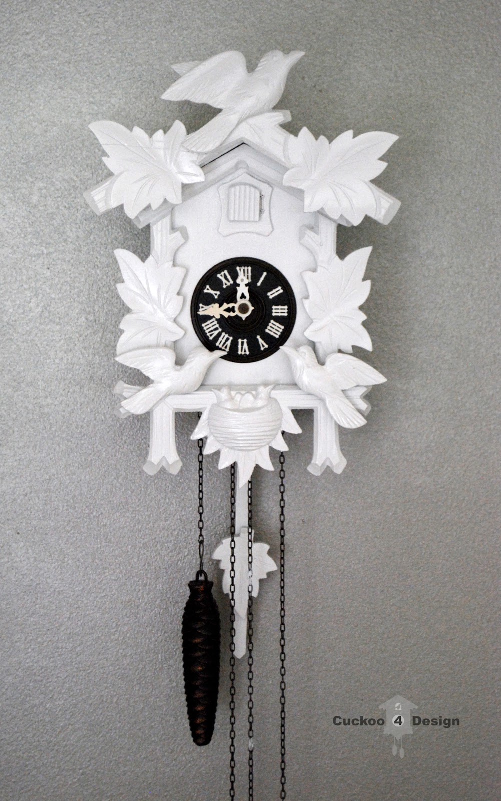 Featured image of post Colorful Modern Cuckoo Clock - Cuckoo clock living room wall clock bird cuckoo alarm clock wall watch modern children unicorn decorations home day time alarm.