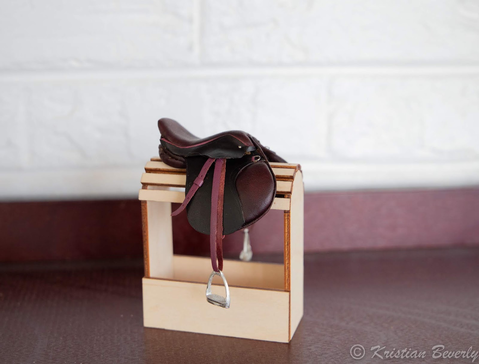 Five Paws Studio Saddle Holder