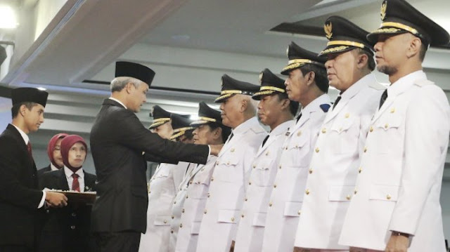 Dilantik, Ahmad Marzuqi dan Dian Kristiandi Resmi Pimpin Jepara 1 pelantikan%2Bbupati%2Bjepara