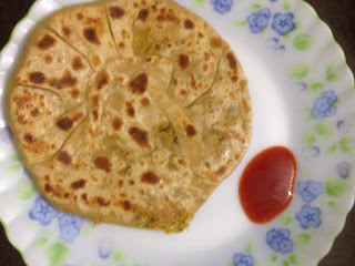Cauliflower Paratha / Gobi Paratha