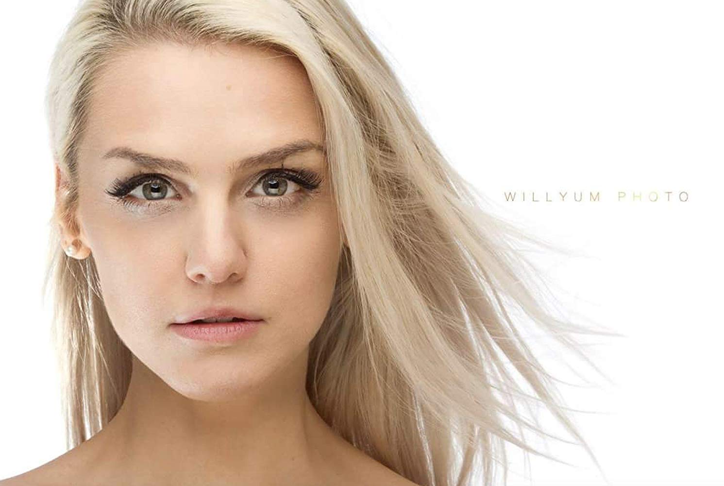 Emily sweet. Emily sweet актриса. Sucker punch emily browning sweet dreams. Emily didonato maybelline. Emily sweet.