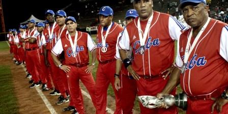 Hace ya muchos años que la pelota cubana anda de decepción en decepción, el Clásico del 2017 será otra más en la interminable lista