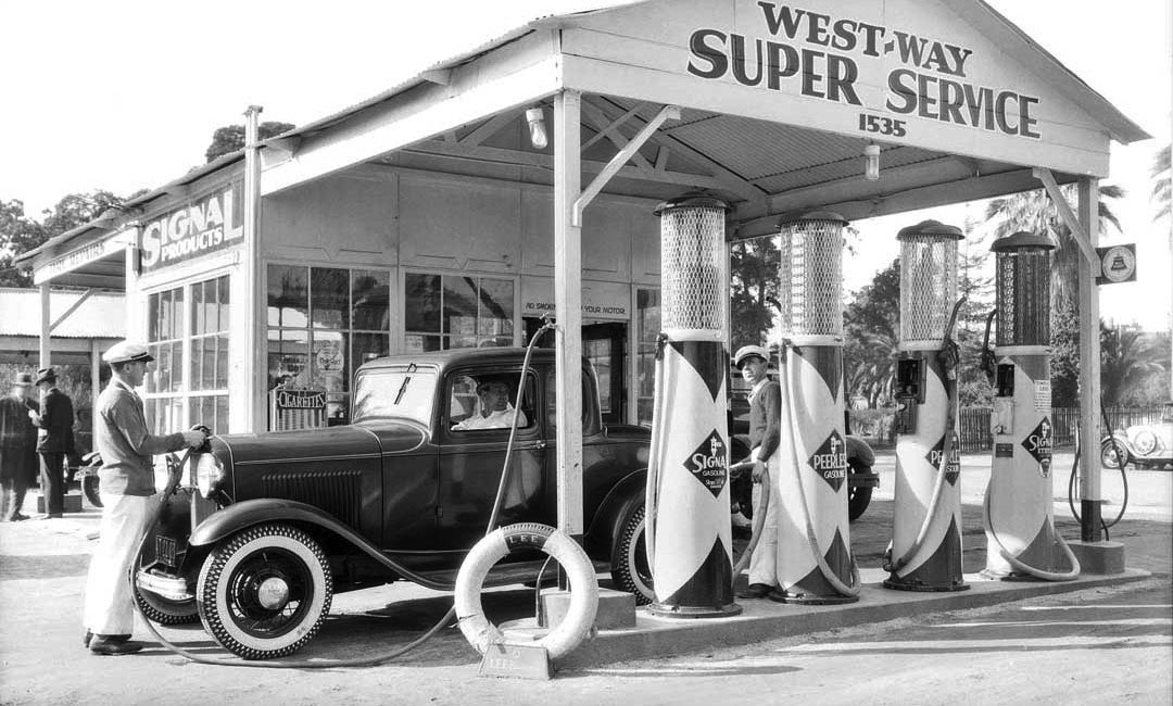 Just A Car Guy super sharp gas station photo, 1933