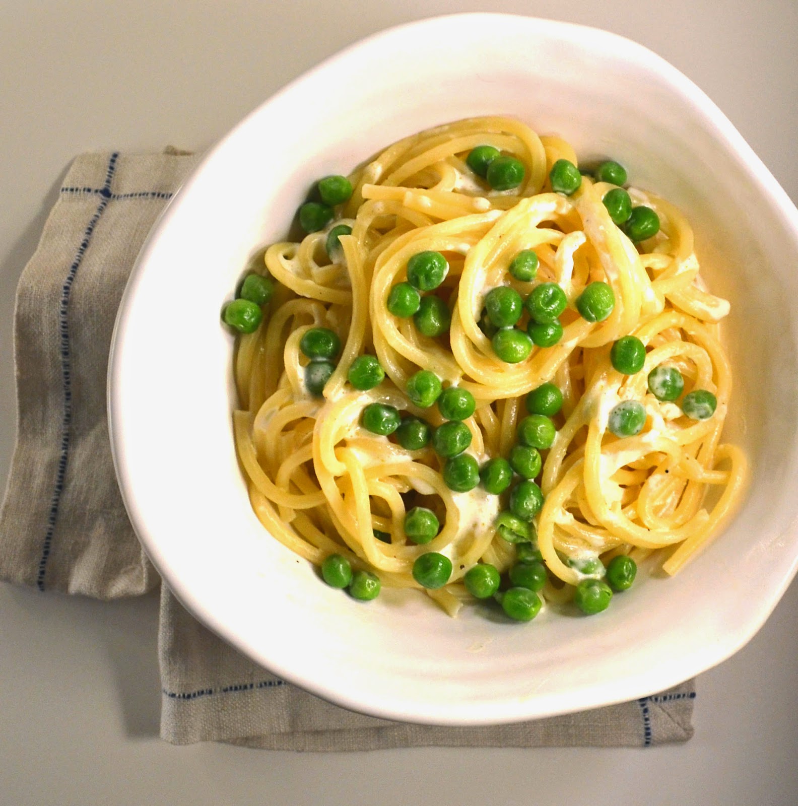 Sew French Pasta with LemonWhipped Creme Fraiche & Peas