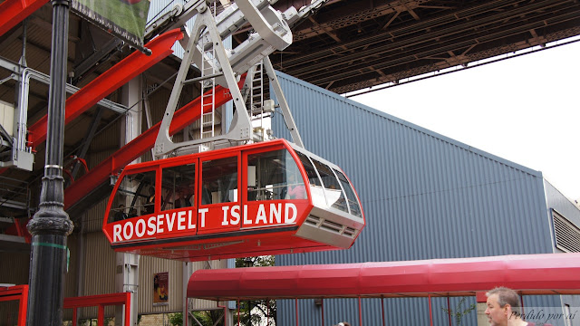 Estação do The Roosevelt Island Tramway em Manhattan