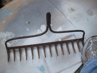 The JUNKtion: Old Rake; New Life
