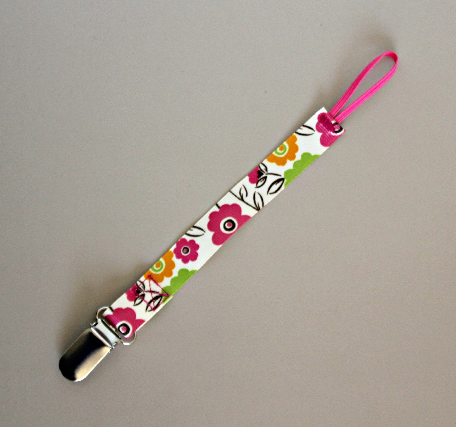 RisC Handmade New in the Shop Universal Pacifier Clips