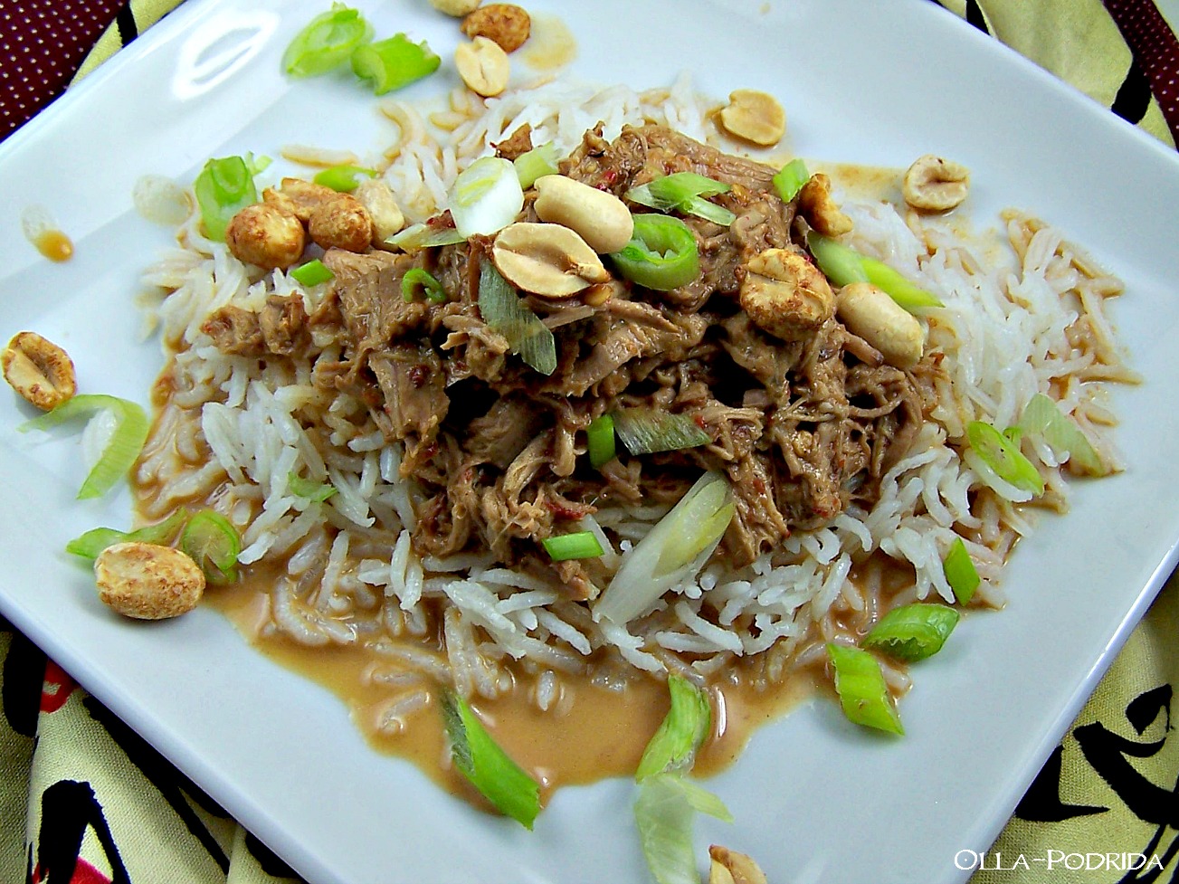 OllaPodrida Slow Cooker Thai Pork with Peanut Sauce
