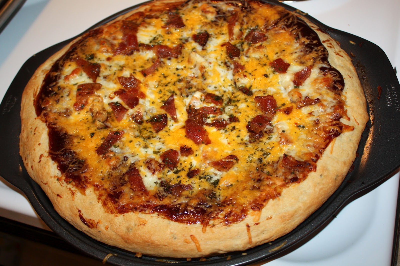 Easy Garlic Pizza Crust