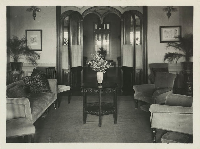 Phòng hút thuốc.