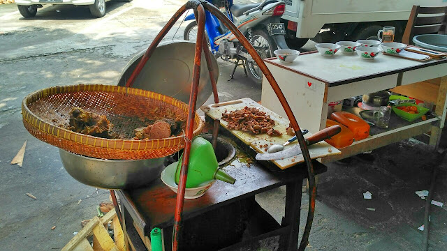 2 hari 1 malam di Cirebon part 1, keraton cirebon, nasi gamblang bu nur, wisata kuliner cirebon